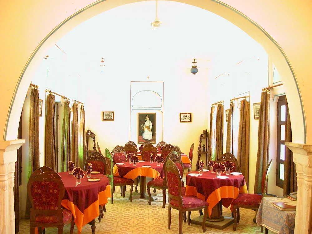 Bassi Fort Palace Chittorgarh Ngoại thất bức ảnh